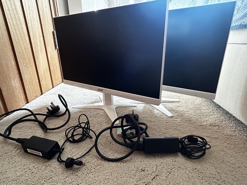Two Acer G227HQL Awid 22-inch white LED monitors